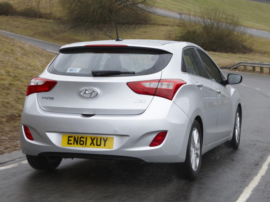  Hyundai i30 5-Door 2012 года  (UK) (фото 18 из 30)